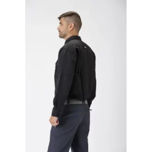Camisa safari de manga larga WorkTeam B8500, Negro, vista lateral trasera de cuerpo entero con modelo