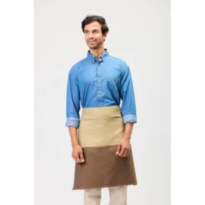 Delantal francés largo canvas WorkTeam M751, Beige/Marron, vista frontal con persona