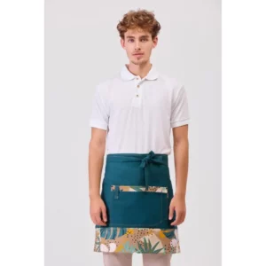Delantal francés canvas WorkTeam M759, Verde oscuro/Estampado hojas tropicales, vista con persona