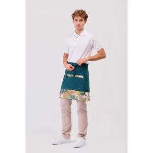 Delantal francés canvas WorkTeam M759, Verde oscuro/Estampado hojas tropicales, vista con persona