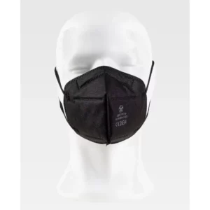 Mascarillas FFP2, envase 50 WorkTeam MSK9055, Negro, vista frontal sobre maniquí