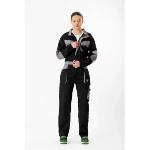 Buzo WorkTeam WF2620, Negro/Gris, persona; vista frontal oblicua