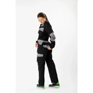 Buzo WorkTeam WF2620, Negro/Gris, persona; vista frontal oblicua