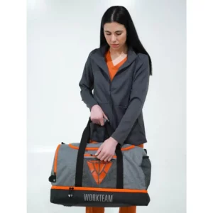Bolsa de deporte WorkTeam WFA411, Gris jaspeado/Naranja flúor, persona; vista frontal con bolsa