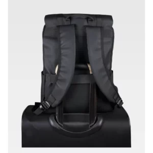 Mochila WorkTeam WFA431, Negro, vista de uso sujeta al equipaje