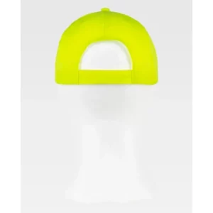 Gorra WorkTeam WFA907, Amarillo flúor/Negro, vista posterior sobre maniquí