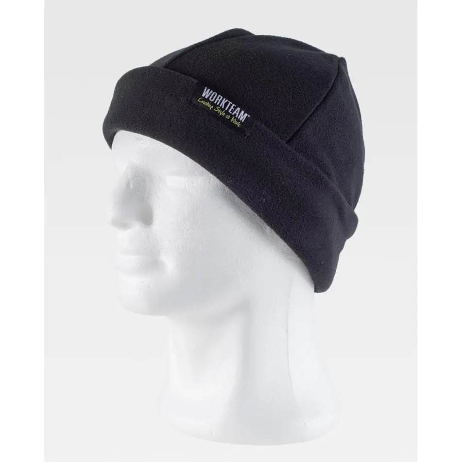 Gorro WorkTeam WFA925 1 Gorro WorkTeam WFA925, Negro, vista oblicua sobre maniquí