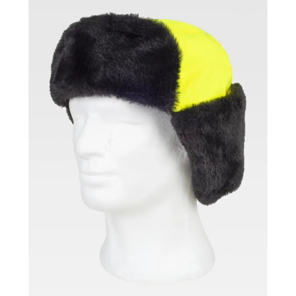 Gorro WorkTeam WFA935 2 Gorro WorkTeam WFA935, Amarillo fluor/Negro, vista oblicua sobre maniquí; orejeras levantadas